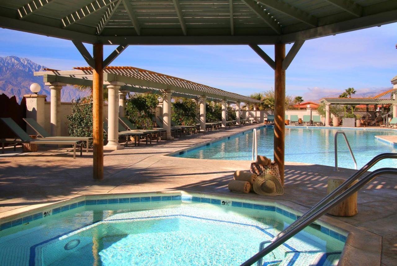 Отель Azure Palm Hot Springs Дезерт-Хот-Спрингс Экстерьер фото